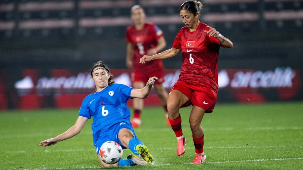 A Milli Kadın Futbol Takımı, Slovenya ile berabere kaldı