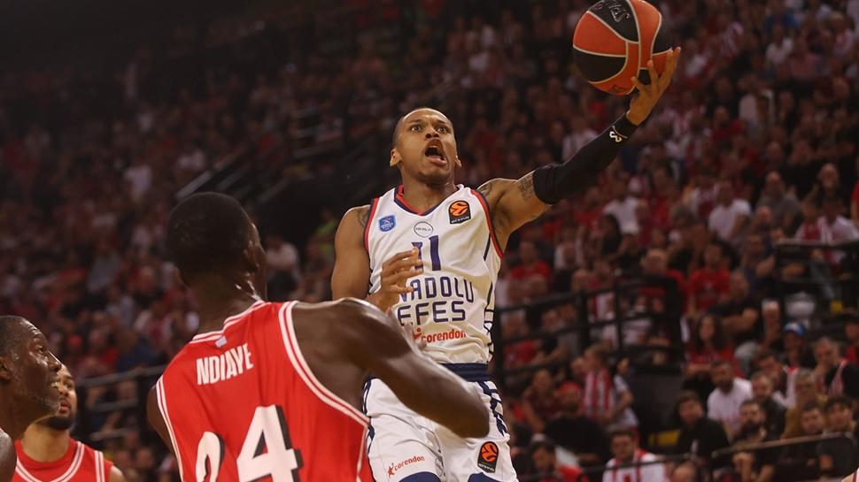 Anadolu Efes, Olympiakos deplasmanında farklı mağlup
