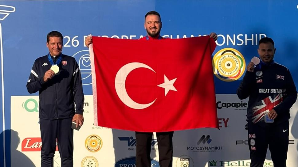 Milli atıcı Nedim Tolga Tunçer'den altın madalya!