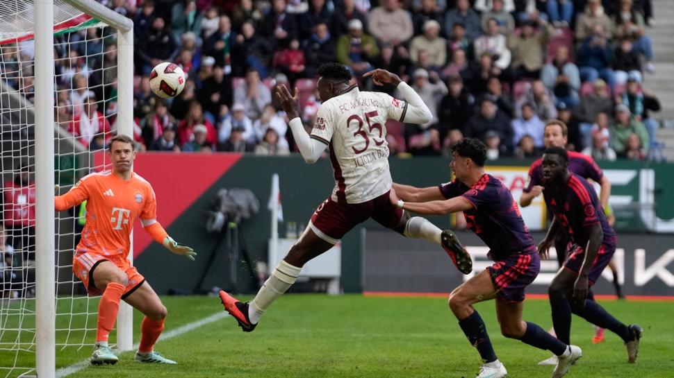 Bundesliga tarihinin en erken golünün atıldığı maçta Bayern Münih, 1 puanla yetindi