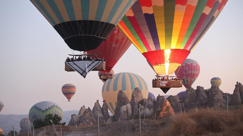 Sıcak hava balonları bu kez Gazze'ye destek için uçtu