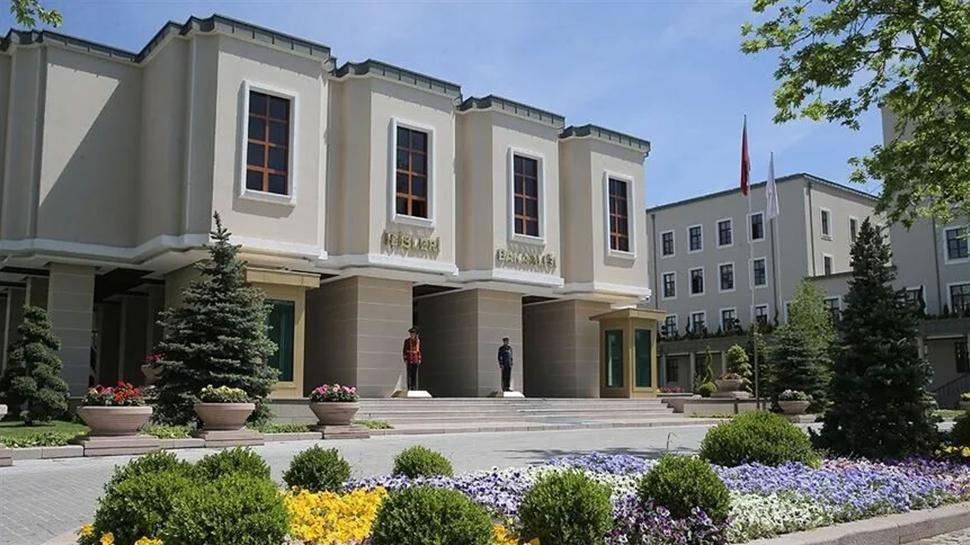 Damal Belediyesi'ne rüşvet operasyonu... CHP'li Başkan görevden uzaklaştırıldı