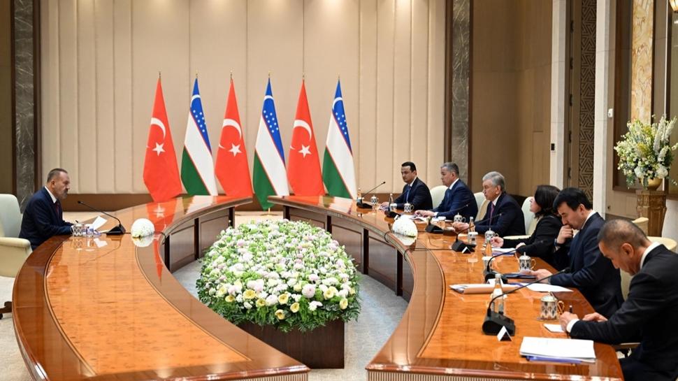 Mirziyoyev Türk iş insanlarıyla buluştu: İşbirlikleri gelişiyor