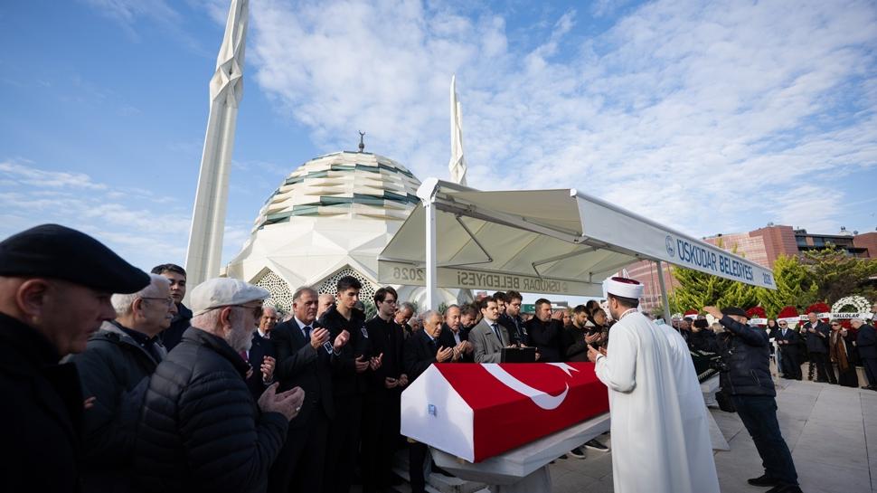 Süleyman Saim Tekcan son yolculuğuna uğurlandı!