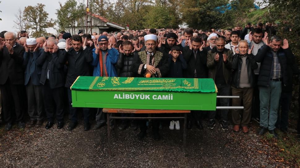 Zonguldak'ta maden ocağındaki grizu patlamasında ölen 3 işçi defnedildi