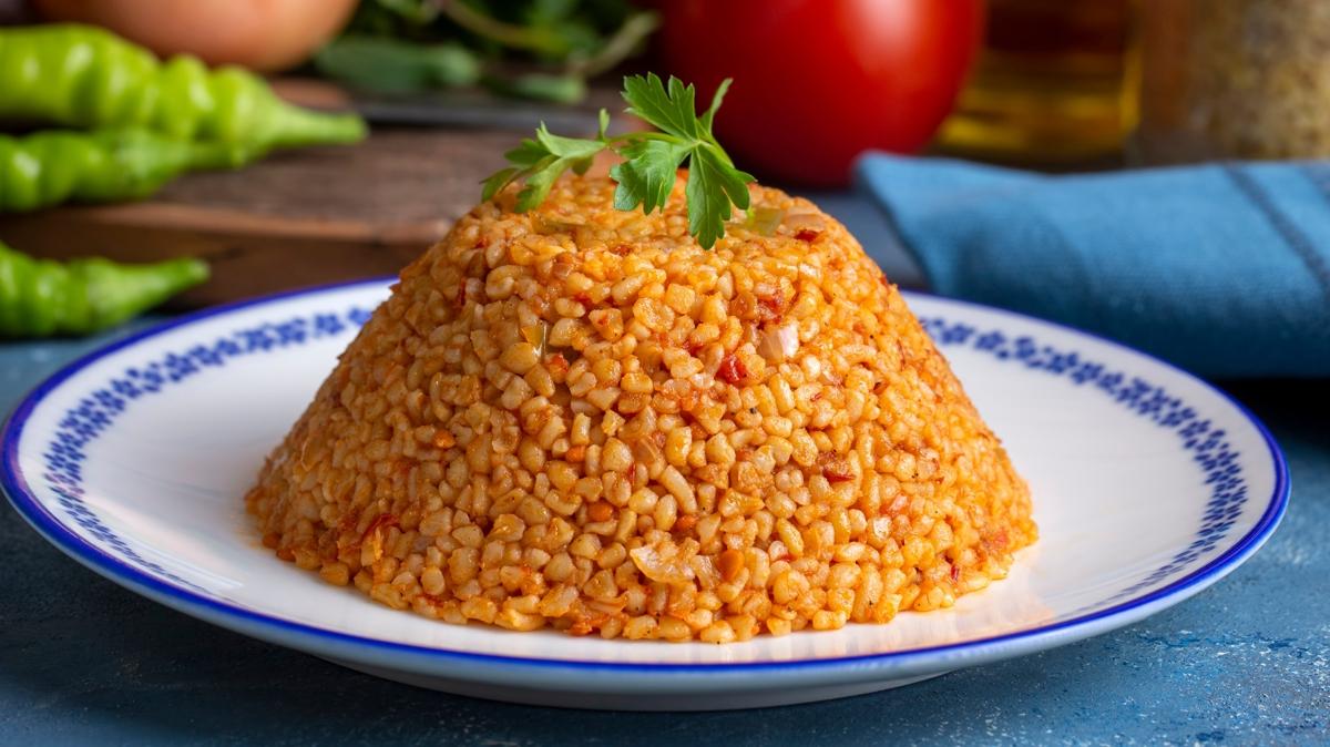 Bulgur pilavı tarifi! Pişirme süresi 20 dakika