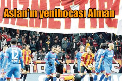 Aslan'n yenihocas Alman