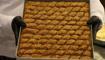 Bayramda sahte baklava uyar�s�: Bu �ekildeyse baklava de�il, �erbetli yufkad�r