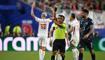 Yeni kural uyguland�! Paraguay'a k�rm�z� kart ��kt�