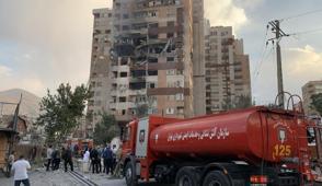 Tahran'da yeniden patlama sesleri duyuluyor
