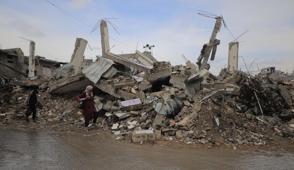 Soykrmc srail kana doymuyor! Gazze'de ehit says 69 bin 483'e ykseldi