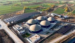 Tarmda vites ykseltiliyor! Elaz'a 250 milyonluk yatrm