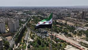 Esed art�klar�na s�n�rda su��st�! 12 eski subay yakaland�