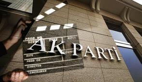 AK Parti dizi ve sinema sekt�r�yle bulu�acak