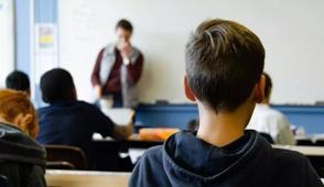 Akran zorbas� �ocu�a ibretlik ceza! �Emsal karar� olabilir