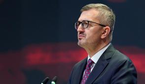 �leti�im Ba�kan� Duran'dan 8 Mart mesaj�