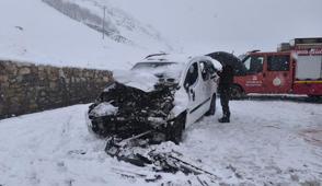 Hakkari'de korkun� kaza: 1 �l�, 7 yaral�