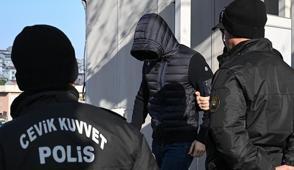 'Borsa yat�r�m�' ve 'halka arz' vaadiyle doland�r�c�l�k! 28 ki�i tutukland�