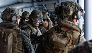 �ran'dan ABD'ye kara harekat� resti