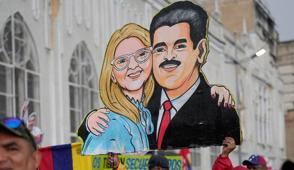 Maduro'dan �birlik� �a�r�s�: �ile olmadan dirili� olmaz