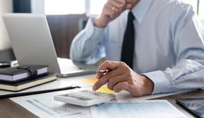 Bakanl�k 135 milli emlak uzman yard�mc�s� alacak