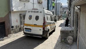 Tart��ma kanl� bitti! 14 ya��ndaki k�z babas�n� �ld�rd�