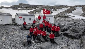 Bakan Kac�r duyurdu: T�rk Antarktika Bilim �ss� haz�rlar� tamamland�