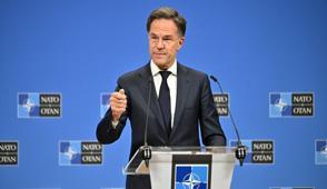 ��ran operasyonuna destek oldu� demi�ti... Rutte'nin �talya ��k��� NATO'yu kar��t�rd�