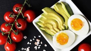 6 Pratik avokadolu tarif!  Kahvaltıda yapabileceğiniz pratik avokadolu tarifler!
