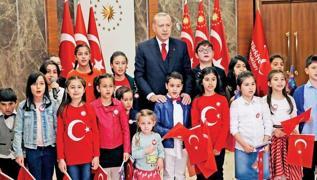 Gurur günümüzde Türkiye tek yürek