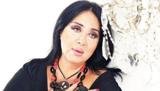 Moda dünyası yasta! Nur Yerlitaş hayatını kaybetti