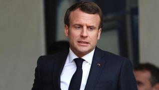 Macron'a tapınak ziyareti sırasında 'Sen bir ateistsin' tepkisi