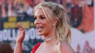 Britney Spears'in babas vasilikten ekiliyor