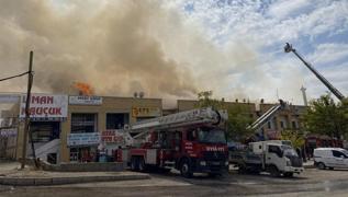 Ankara OSTİM'de iş merkezinde yangın