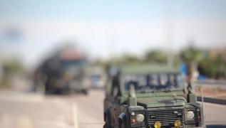 Kilis'te çalıntı pikapı askeri araca çeviren yabancı uyruklular yakalandı