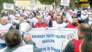 Bakırköy Belediyesi'nde 'sıfır zam'ma karşı işçiler grevde