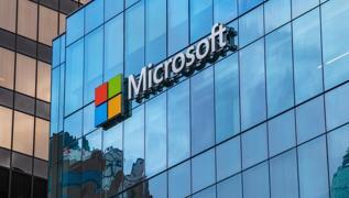 Microsoft CEO'su Satya Nadella, şirketteki hisselerinin yüzde 50'sini sattı
