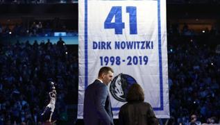 Dirk Nowitzki sonrası gündeme geldi! İşte NBA'de forması emekli edilen isimler...