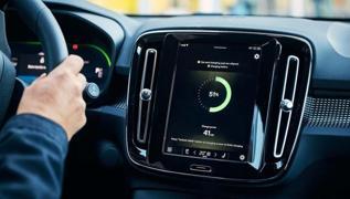 Volvo'dan r aacak kablosuz arj teknolojisi: Elektrikli otomobillere geliyor