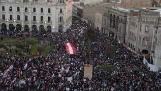 Peru'da kötü ekonomi protestosu nedeniyle OHAL ilan edildi