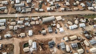 İdlib'liler Ramazanı yoksulluğun pençesinde geçiriyor