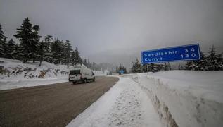 Antalya-Konya kara yolu kapand