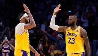 Los Angeles Lakers evinde Phoenix Suns' yendi