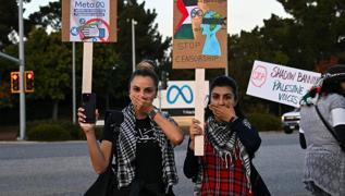 Dijital soykrm! Meta'ya Filistin protestosu: Seni soykrmla suluyoruz