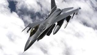 Yunanistan'da F-16 paniği: Bunu nasıl yaparlar!