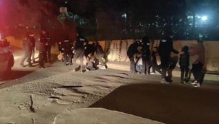 stanbul'da olayl gece! Polis kavgay havaya ate aarak durdurdu