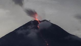 Japonya'daki Sakurajima Yanarda patlad
