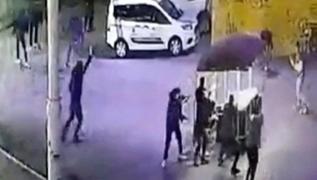 Taksim Meydan'nda silahl saldr! Husumetlisine benzettii adam vurdu