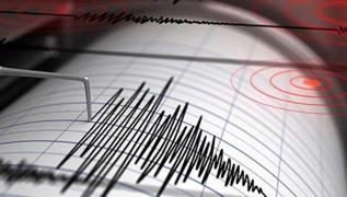 anakkale'de 4.9 byklnde deprem meydana geldi! stanbul'da da hissedildi