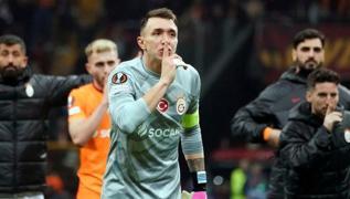 Fernando Muslera'ya yaplan teklif belli oldu! te Galatasaray'dan kazanaca yeni maa...